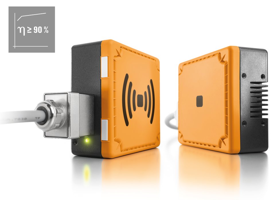Weidmüller FreeCon sans contact pour camions industriels : recharge automatique des systèmes mobiles grâce à un transmetteur sans contact ni maintenance jusqu'à 240 watts.